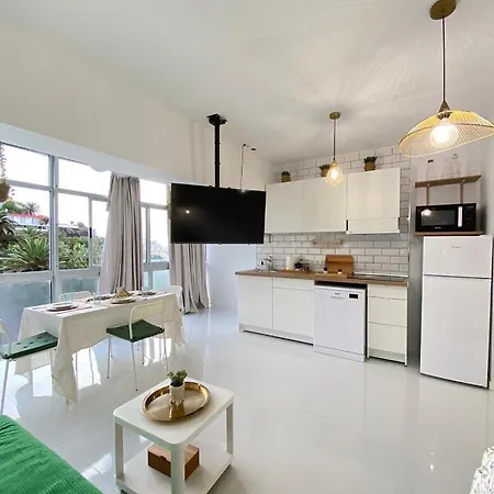 Paradise Belair Wifi, Piscina, Parking 公寓